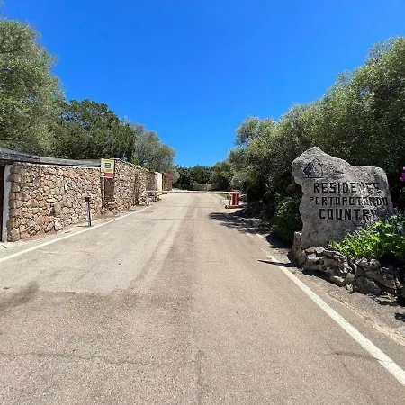 Con Vista Da Sogno Su Porto Rotondo